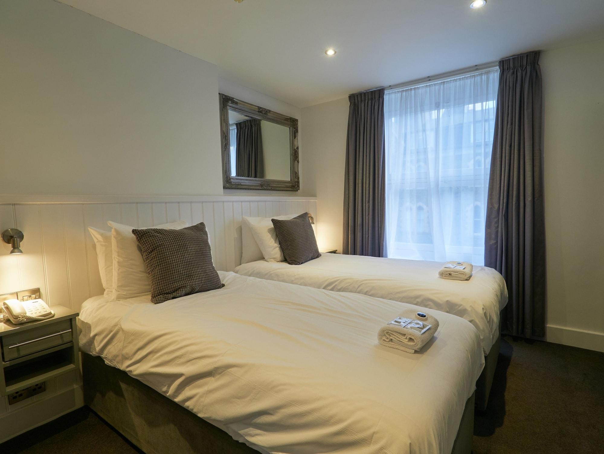 Hotel Carlton
