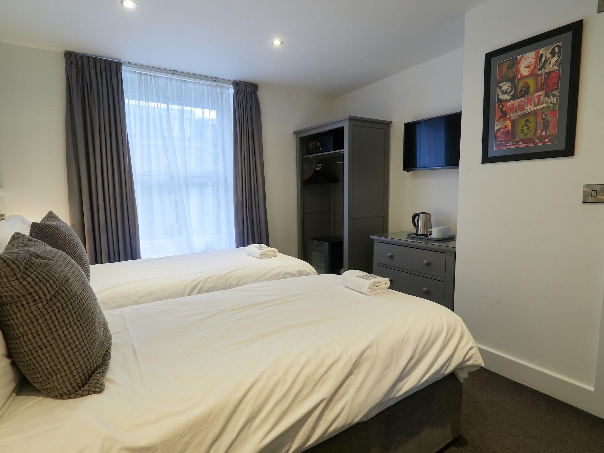 Hotel Carlton