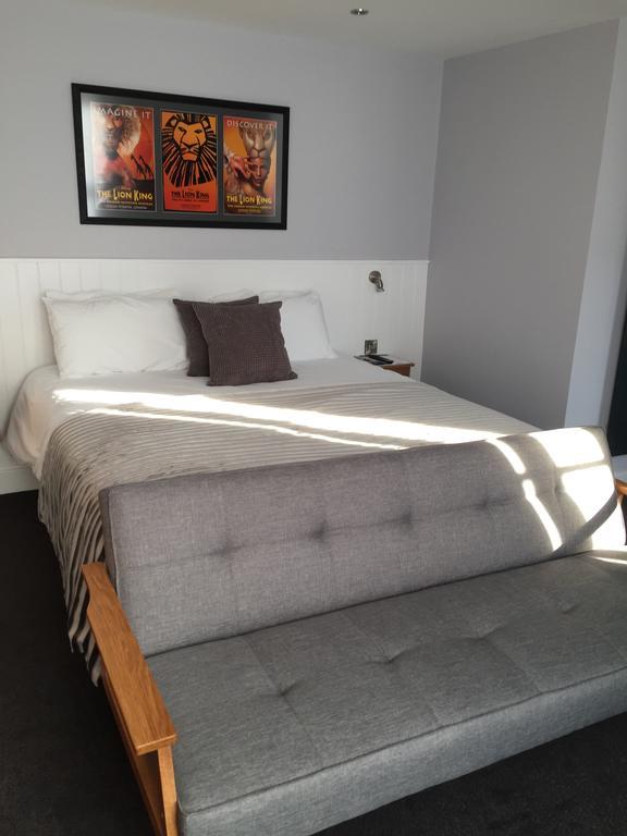 Carlton Hotel 3*